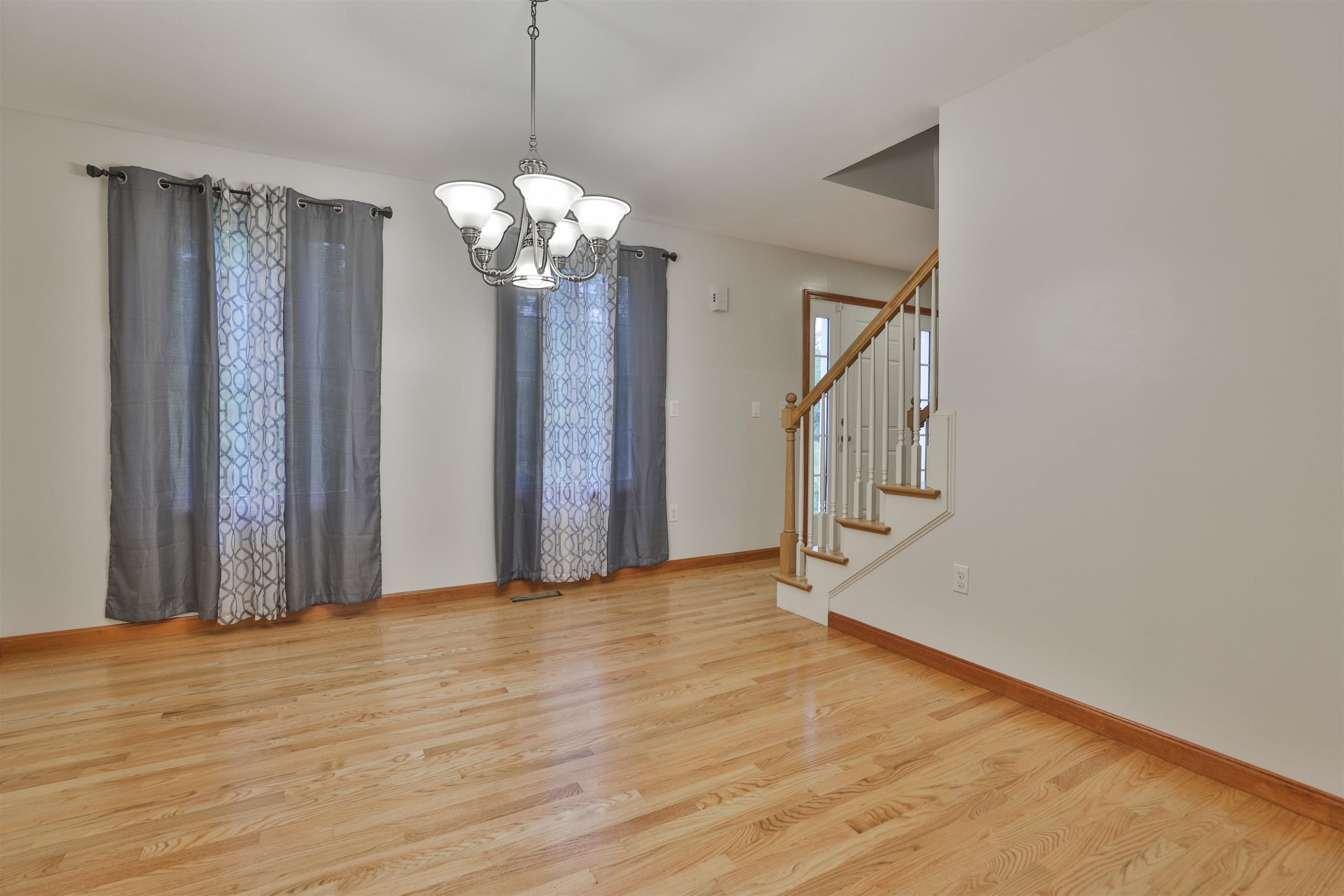 14 Ames Road