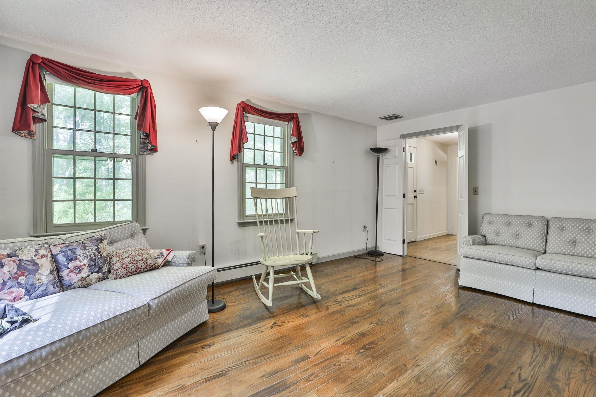 56 Buttonwood Drive