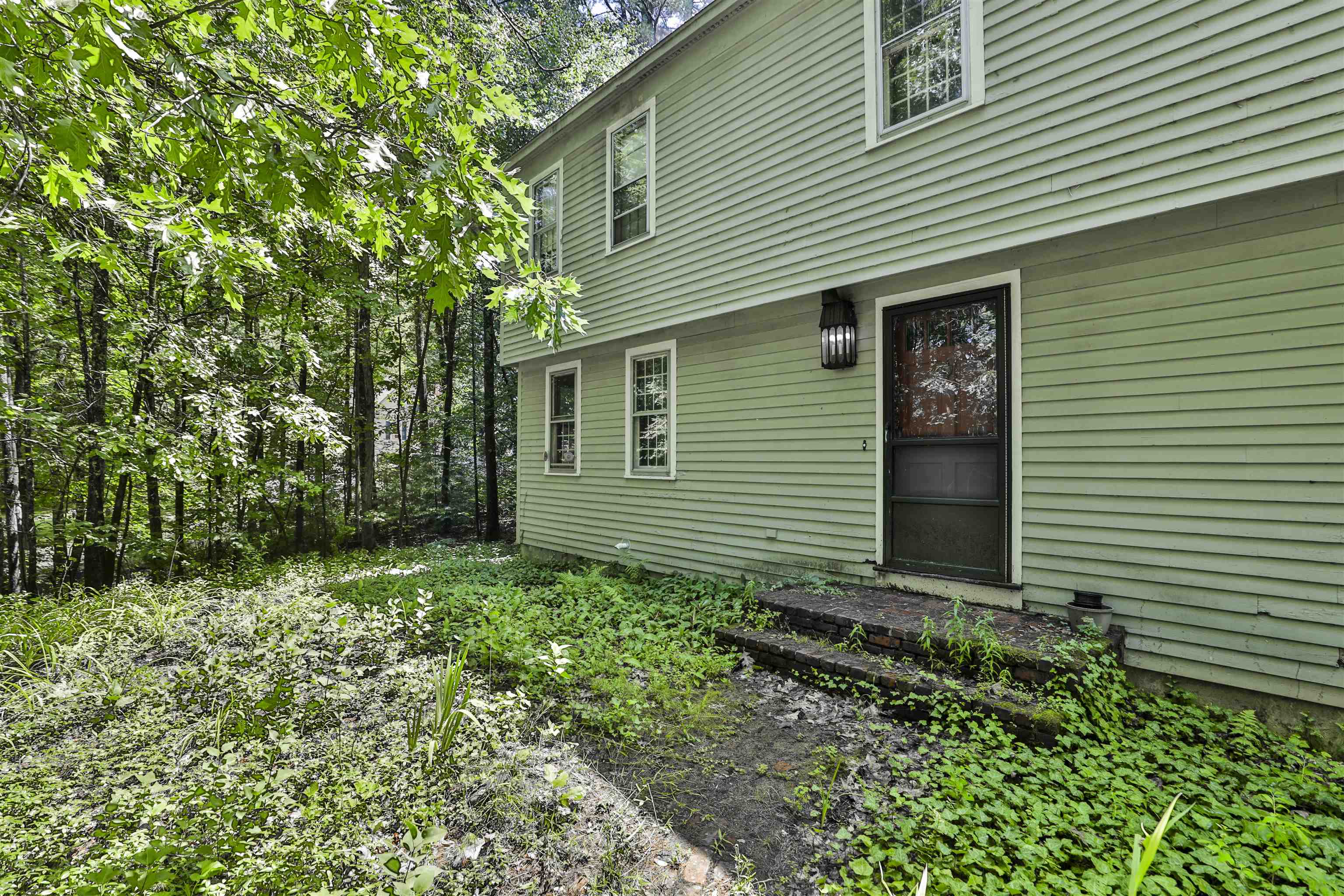 56 Buttonwood Drive