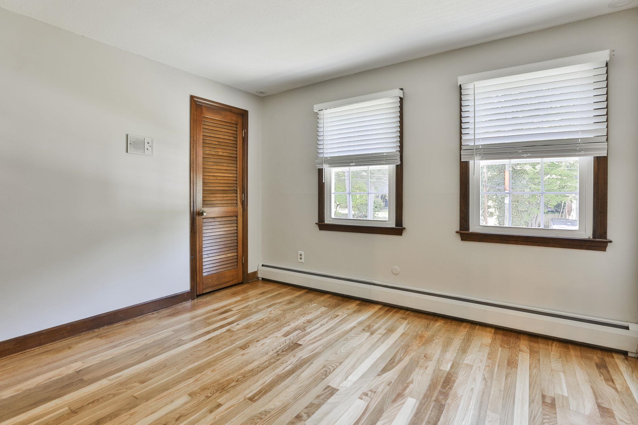 5 Meredith Drive
