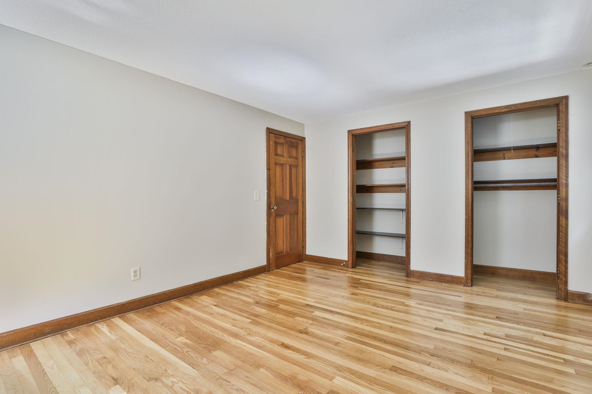 5 Meredith Drive