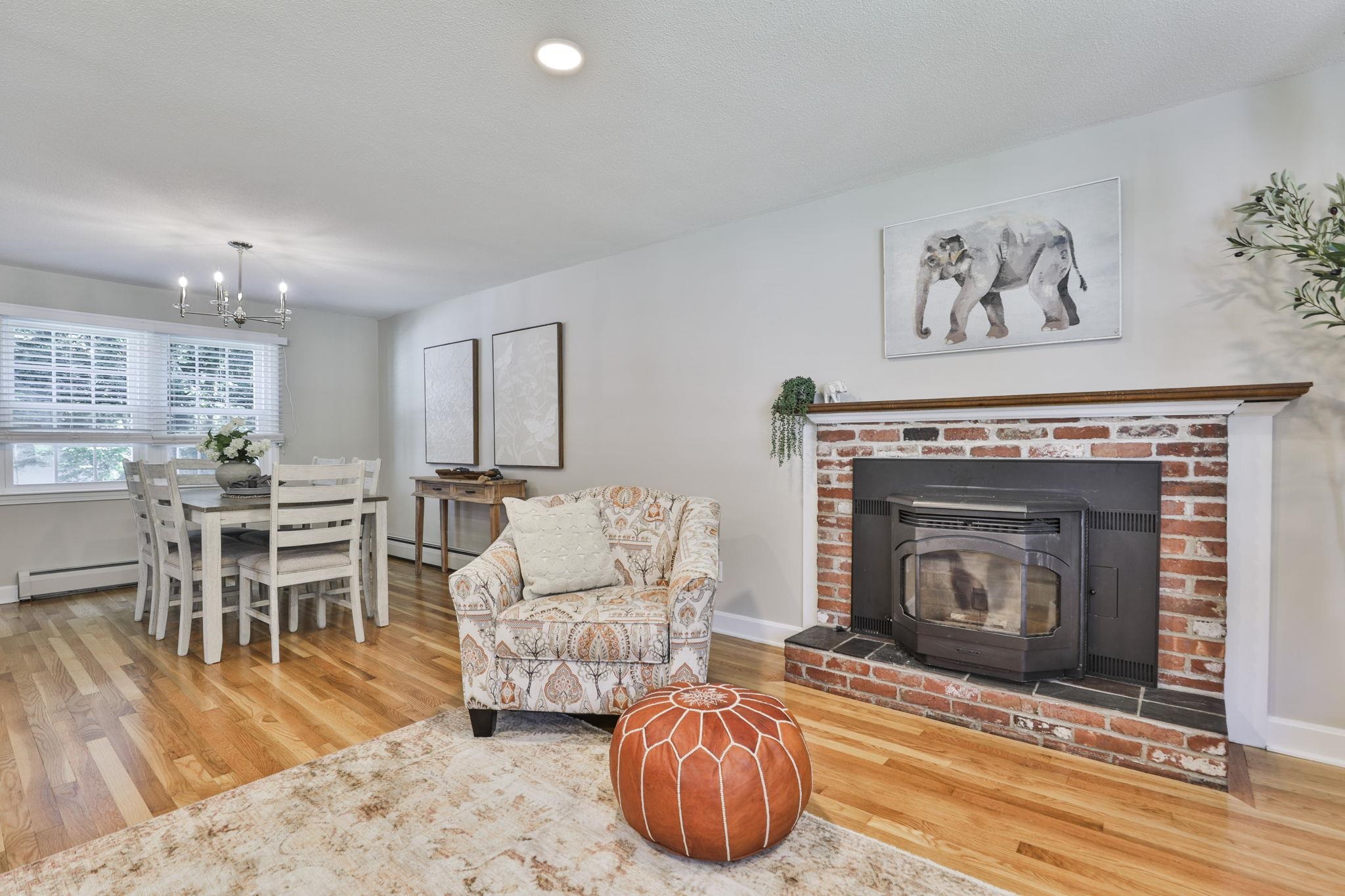 5 Meredith Drive