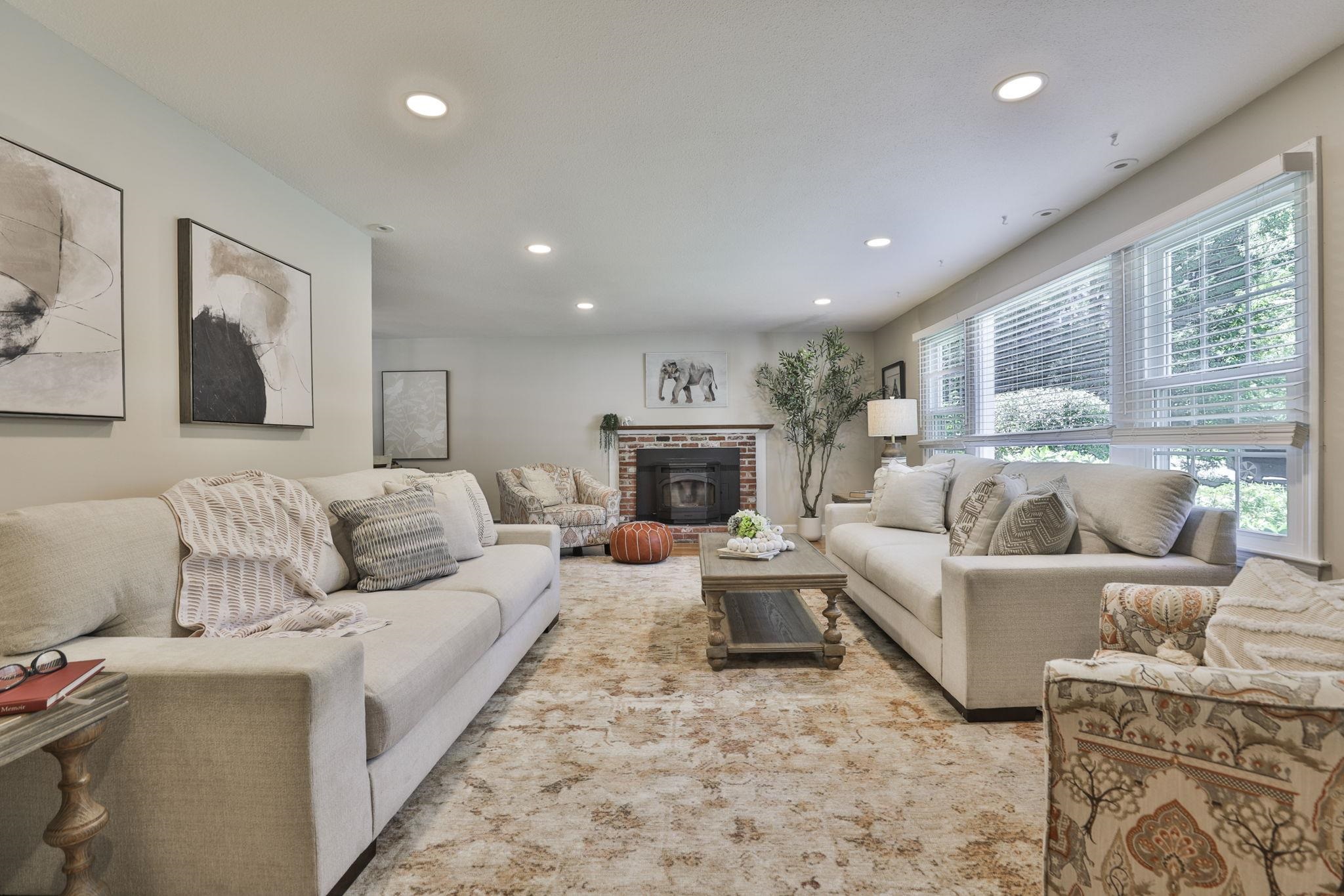 5 Meredith Drive