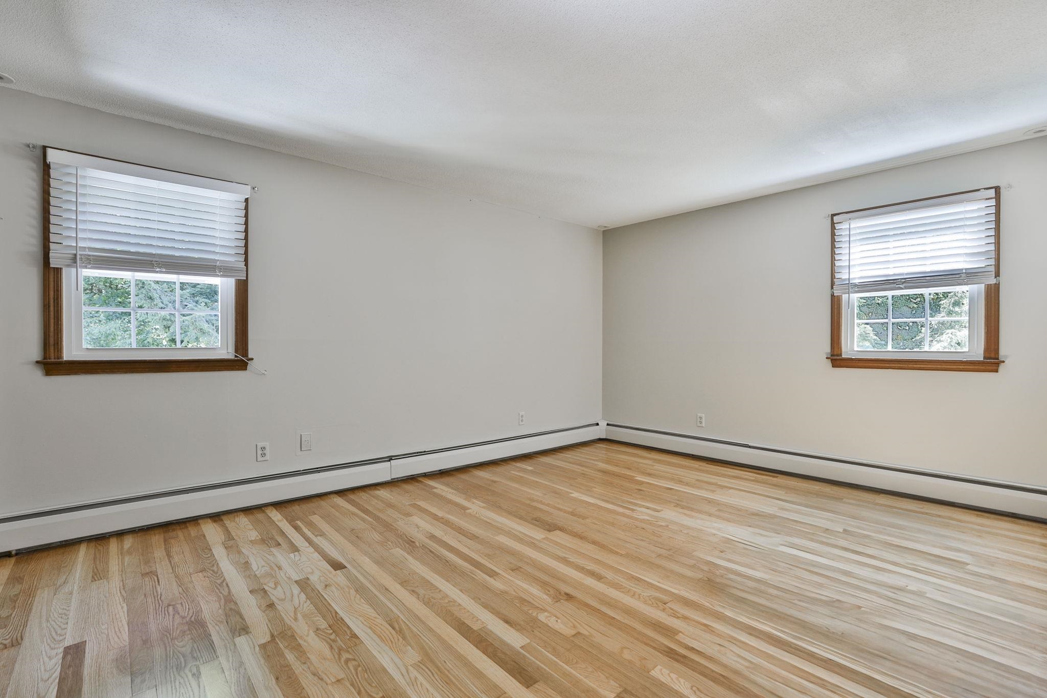 5 Meredith Drive
