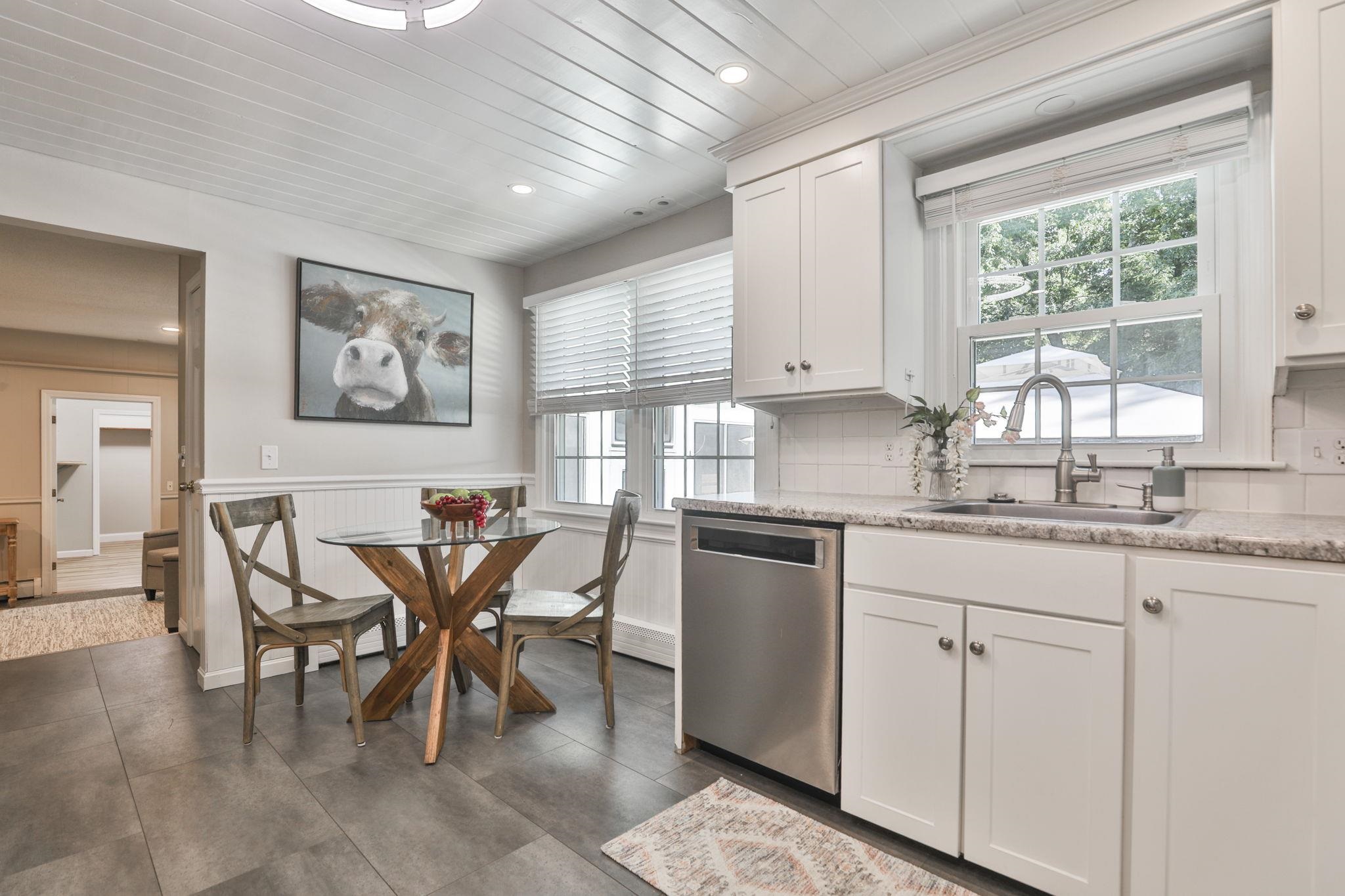 5 Meredith Drive