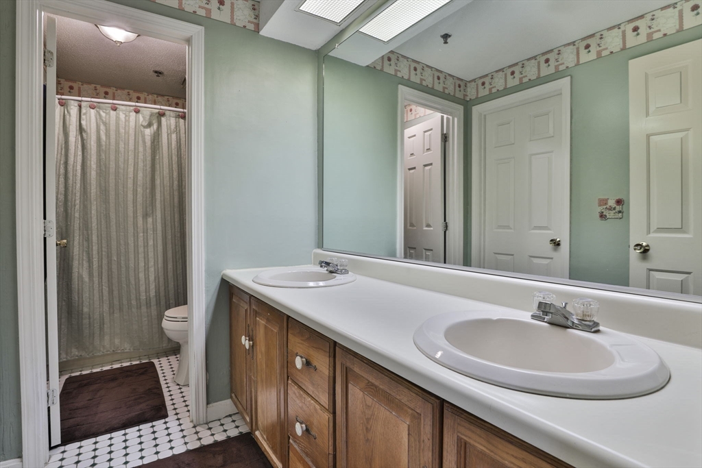 148 Flower Ln # 24