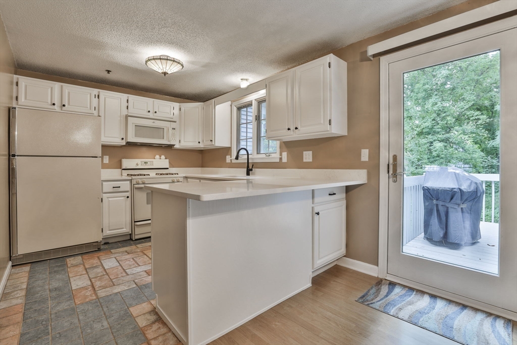 148 Flower Ln # 24