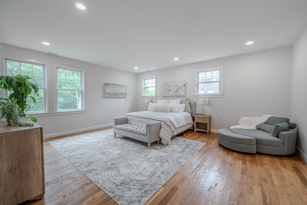 276 Lexington