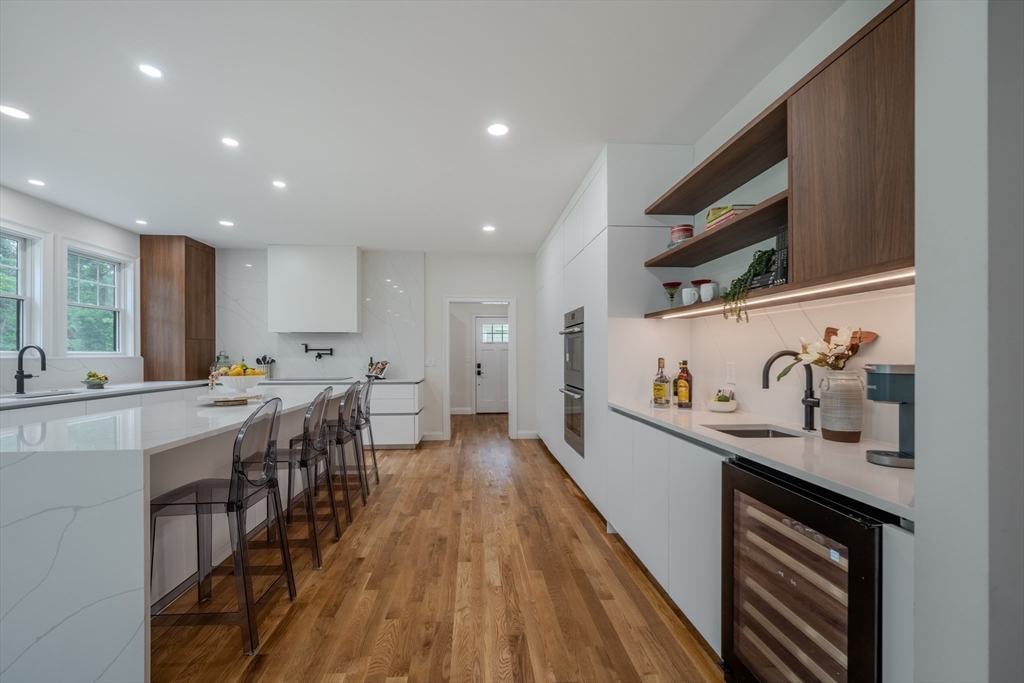 276 Lexington