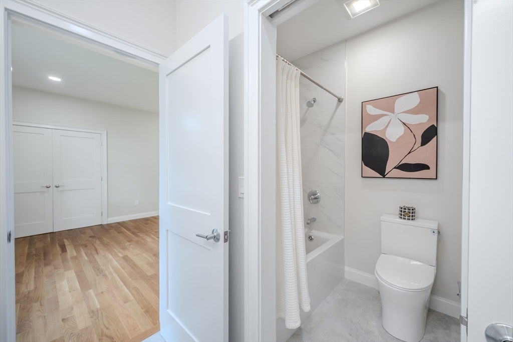 276 Lexington