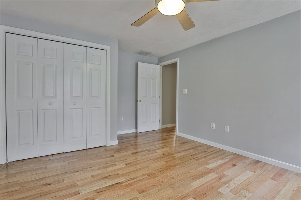 1 Deer Path Ln
