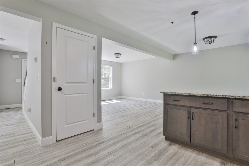 46 Gray Rd