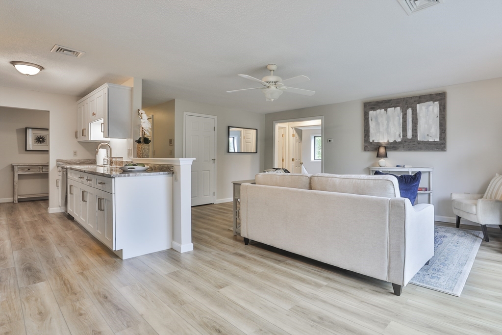 181 Littleton Rd # 213