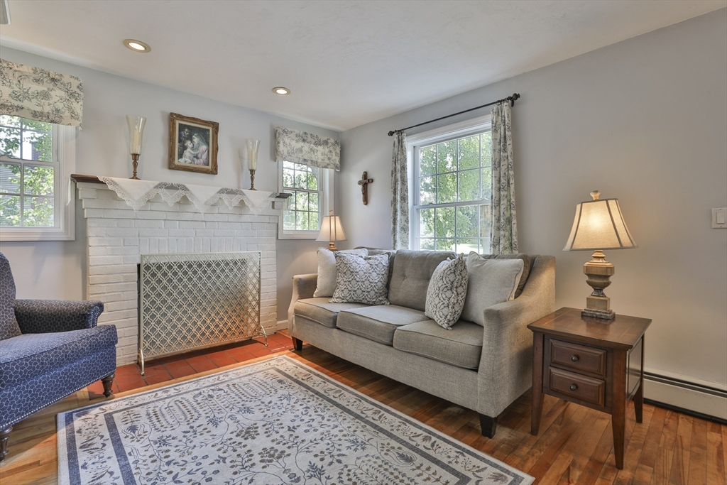 119 Old Mill Rd
