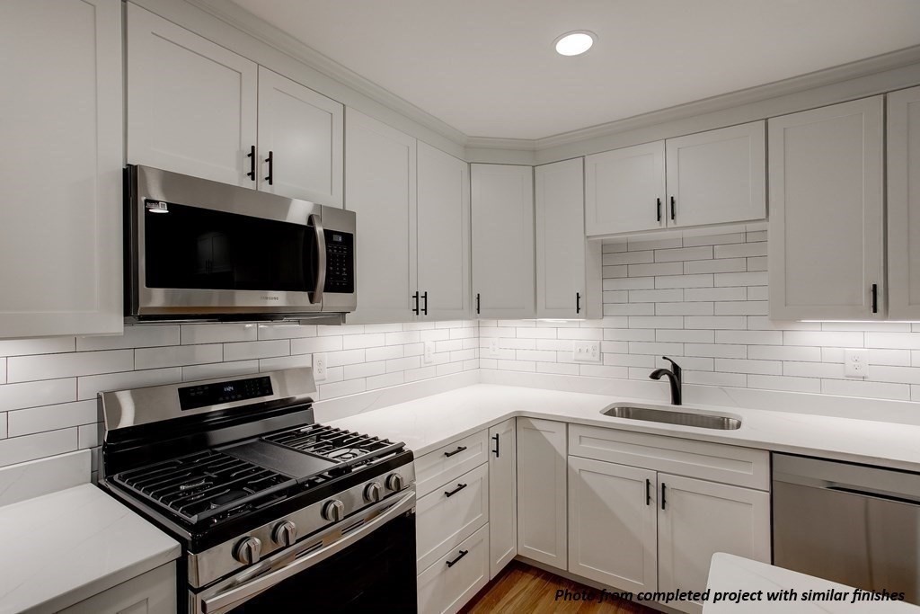 81 School St # 4
