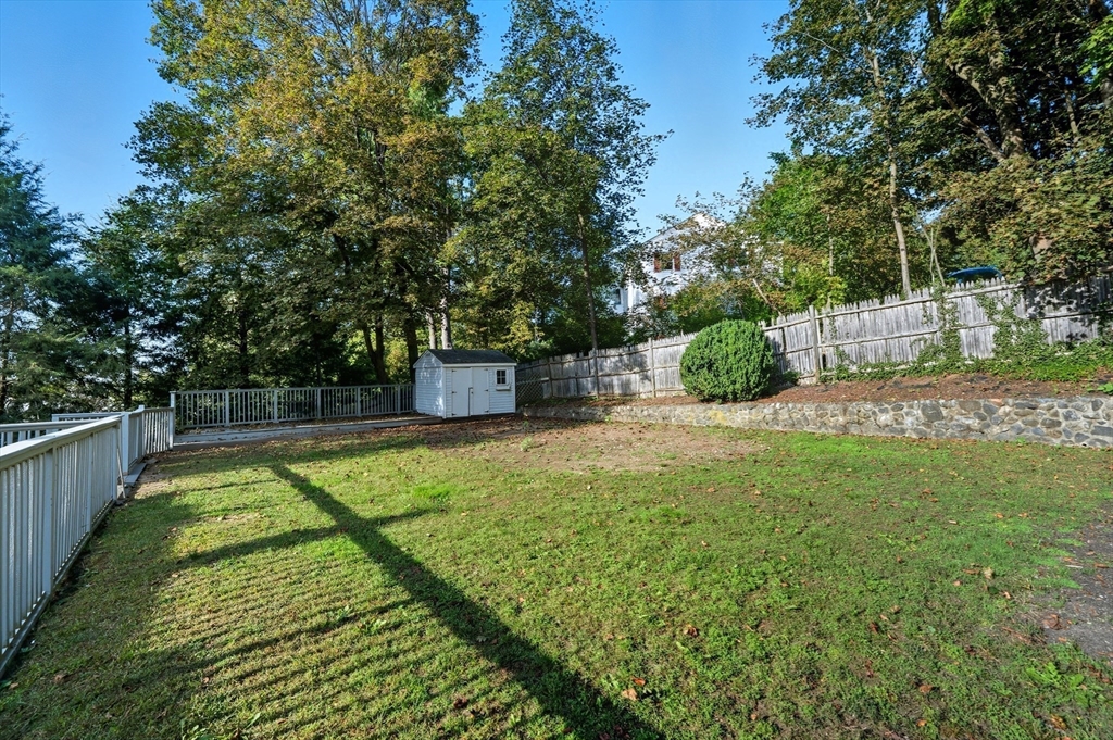 34 Oak St