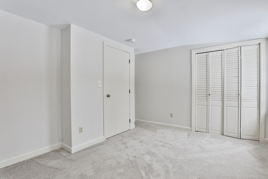 55 Sherman's Bridge Rd