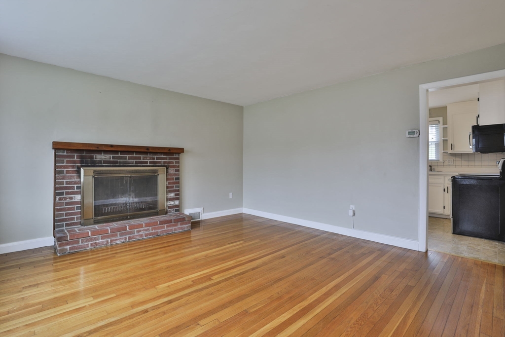 63 Wellington Street