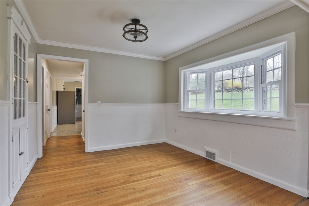 63 Wellington Street