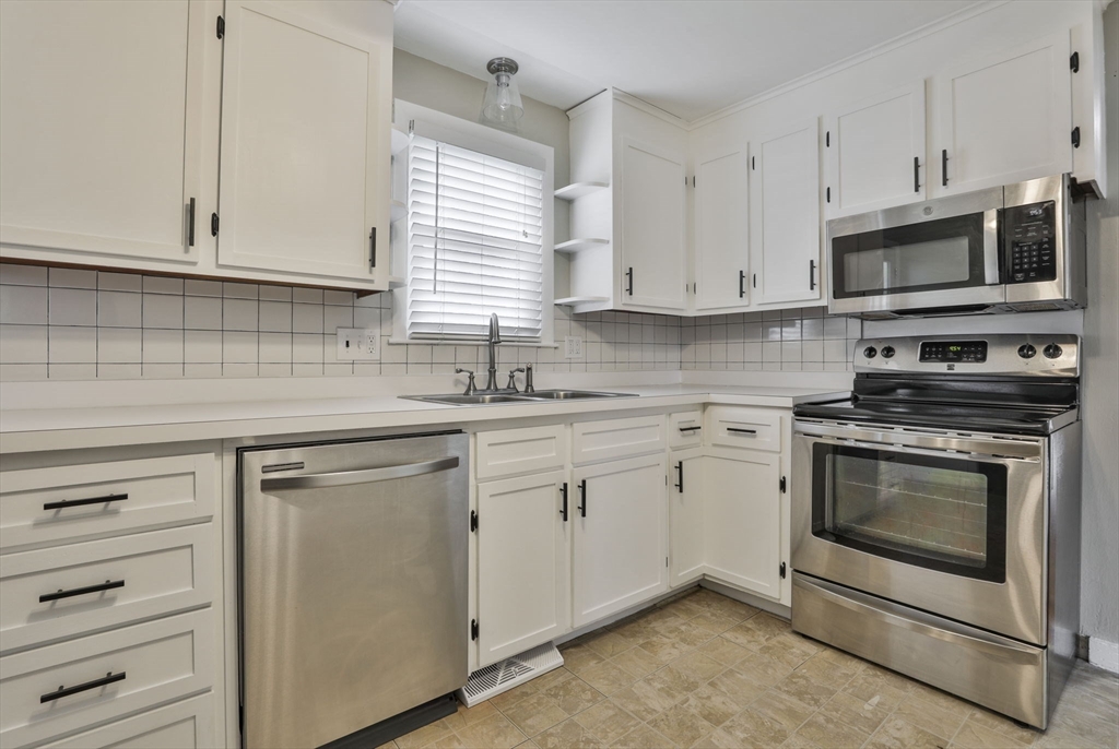 63 Wellington Street