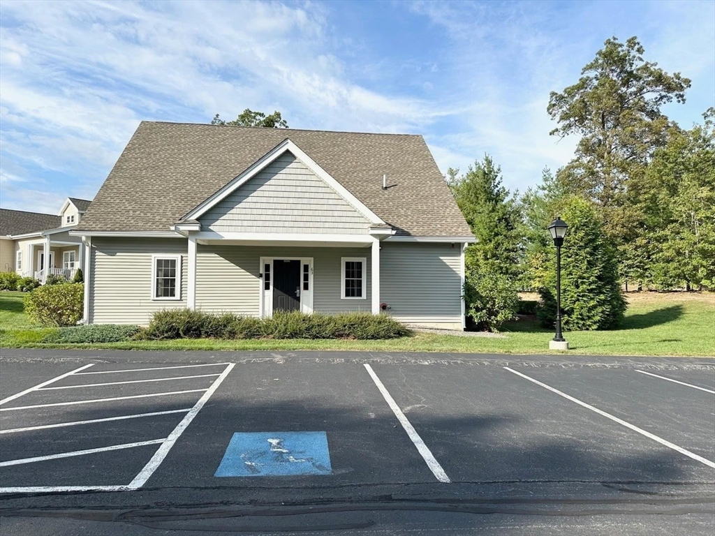 12 Dunstable Cir # 12
