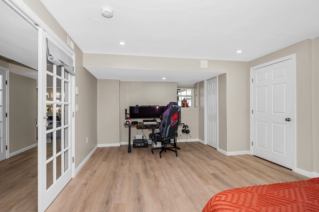 12 Dunstable Cir # 12