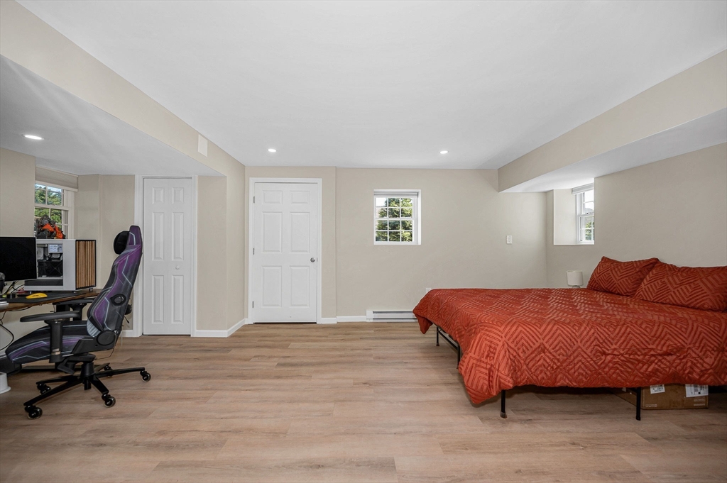12 Dunstable Cir # 12