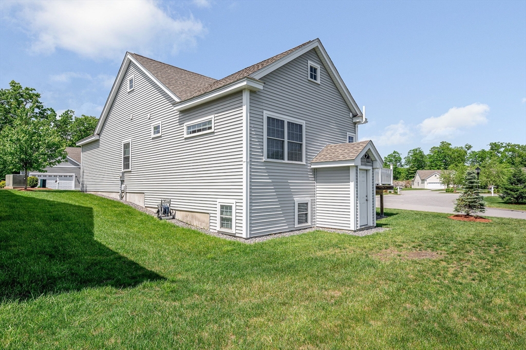 12 Dunstable Cir # 12