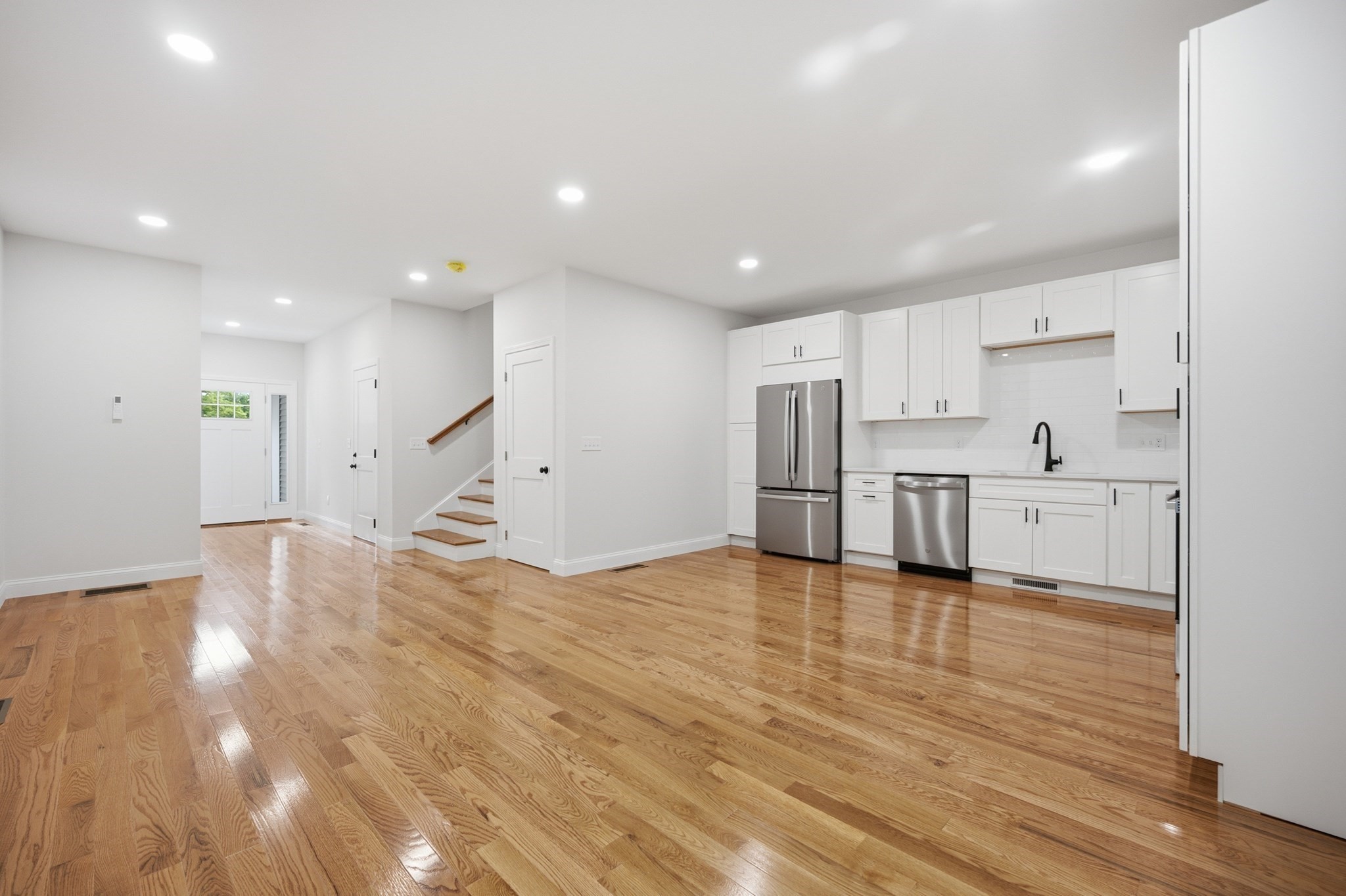 24 Nashua Rd # 2