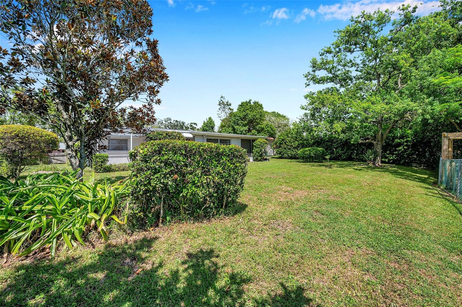 6834 PARKSIDE DRIVE