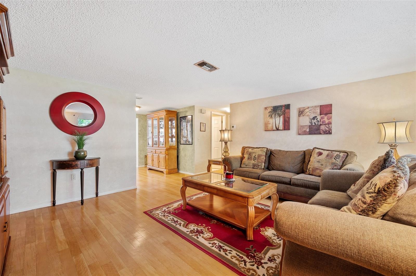 6834 PARKSIDE DRIVE