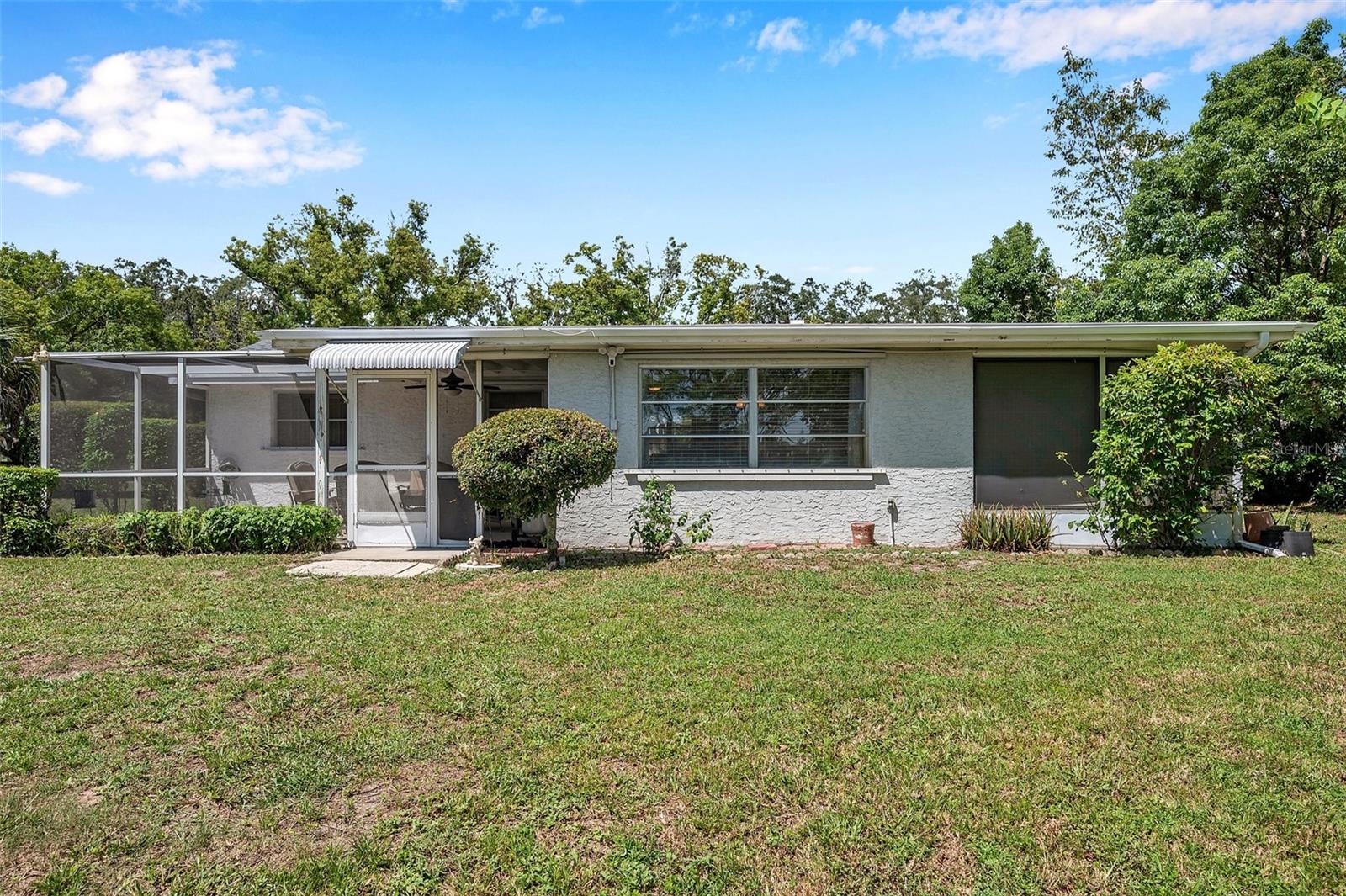 6834 PARKSIDE DRIVE