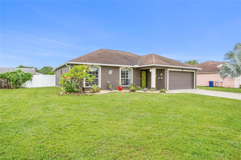 5811 33RD DRIVE E