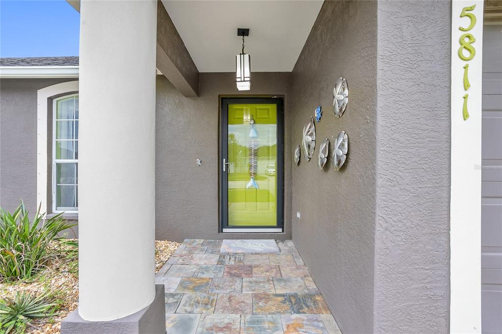 5811 33RD DRIVE E