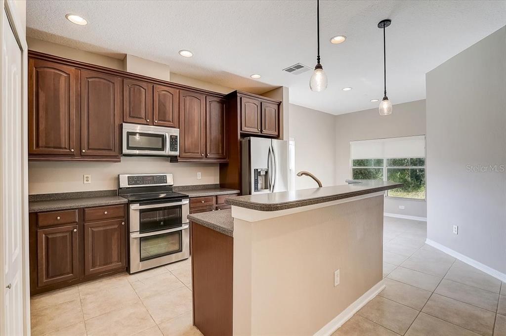 11117 OYSTER BAY CIRCLE