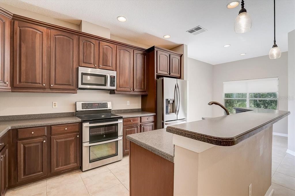 11117 OYSTER BAY CIRCLE