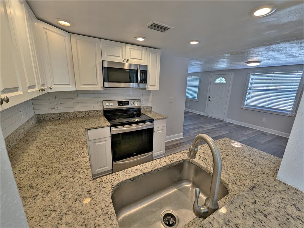 4140 SUNRAY DRIVE