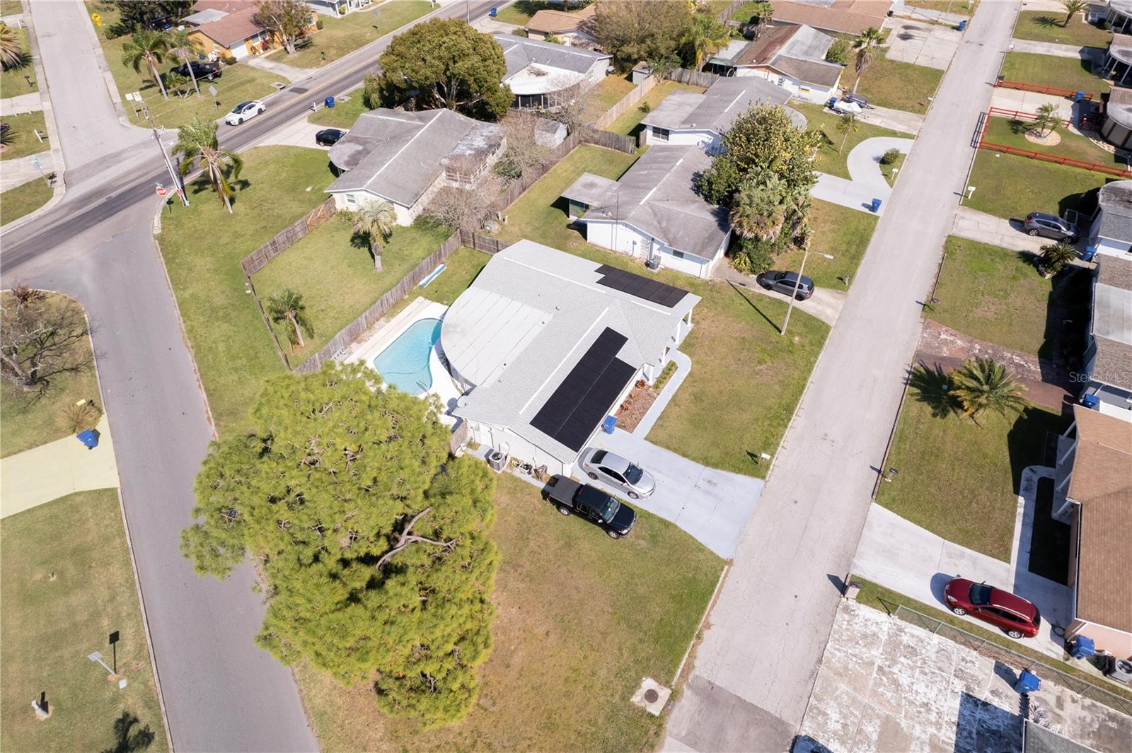 3723 SABLEWOOD DRIVE