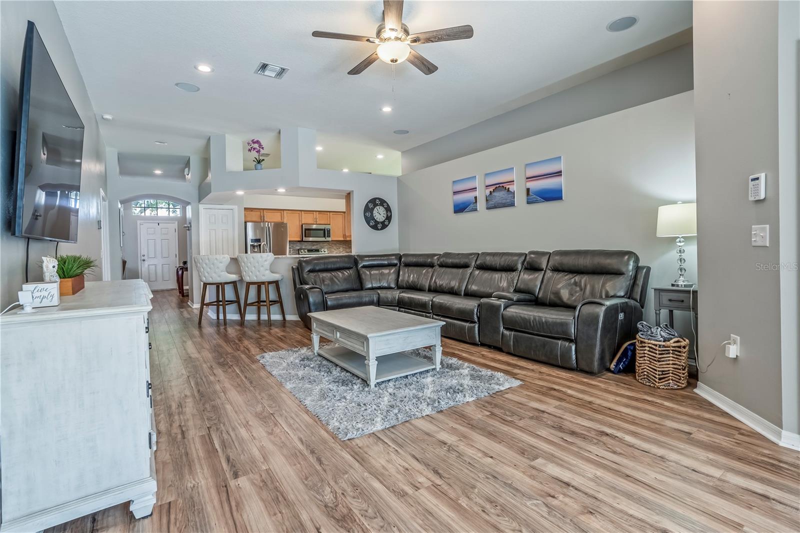 4334 BEAUMARIS DRIVE