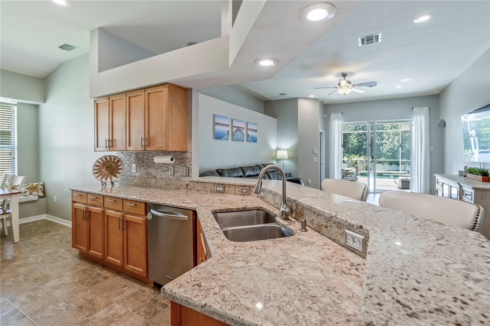 4334 BEAUMARIS DRIVE