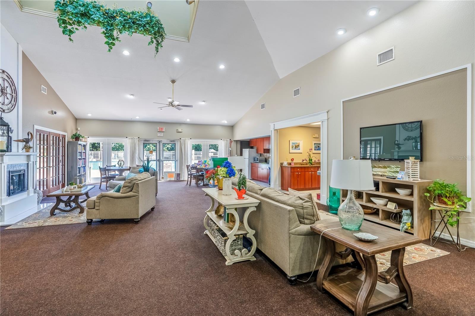 4334 BEAUMARIS DRIVE