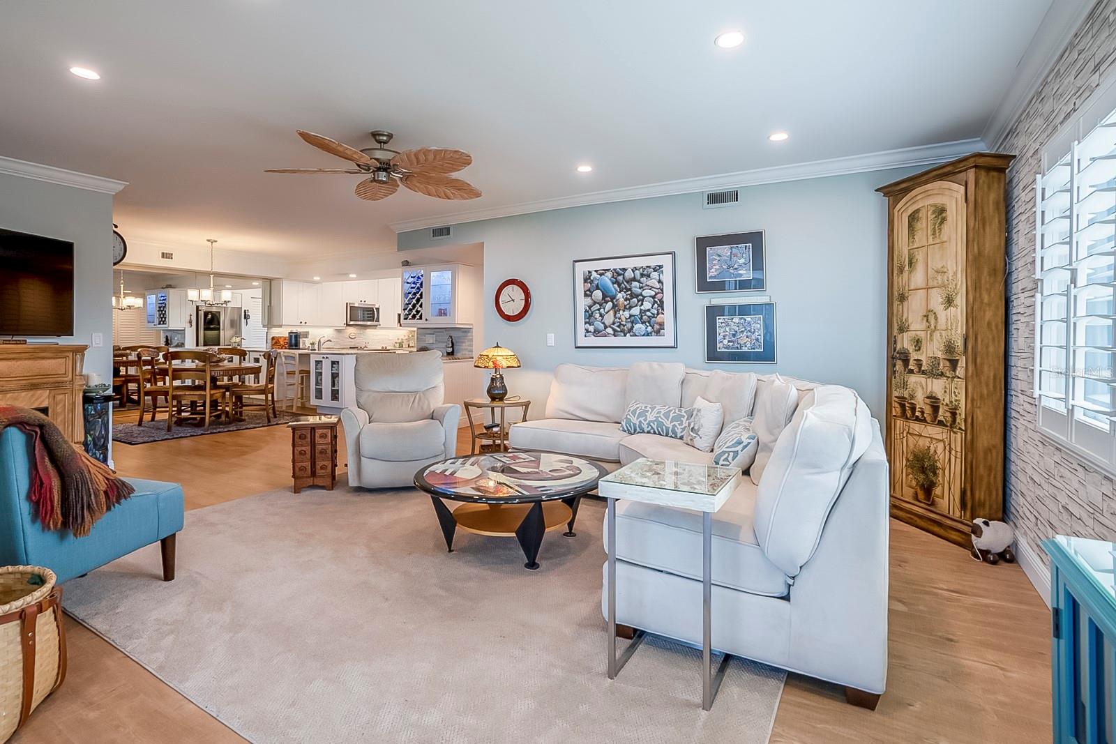 8251 BRENT STREET Unit: 921