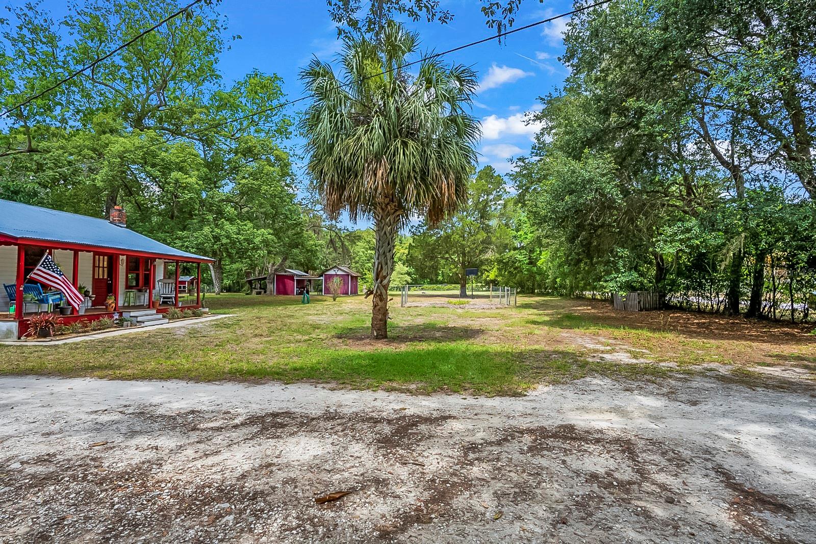 10400 OAK DRIVE
