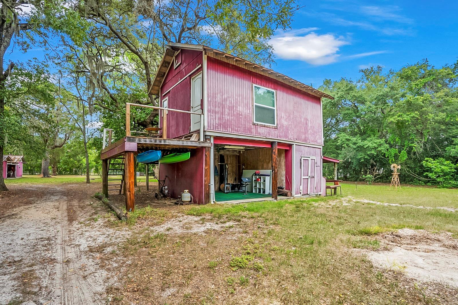10400 OAK DRIVE