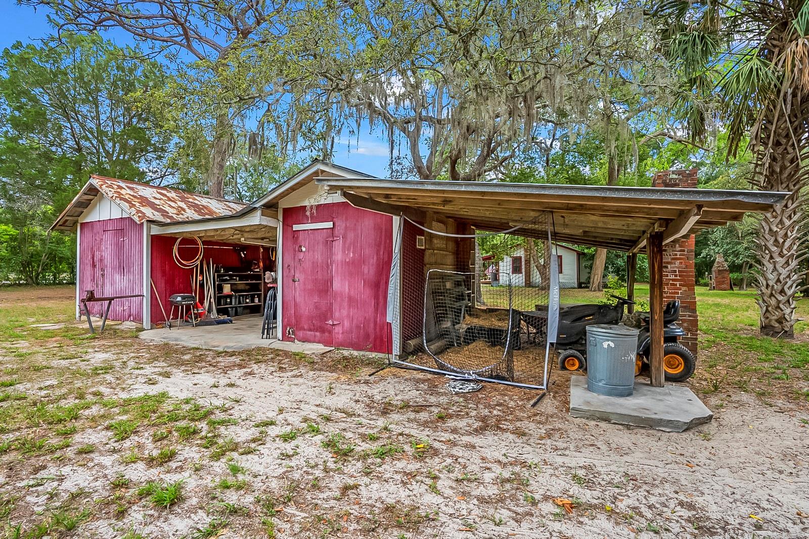 10400 OAK DRIVE