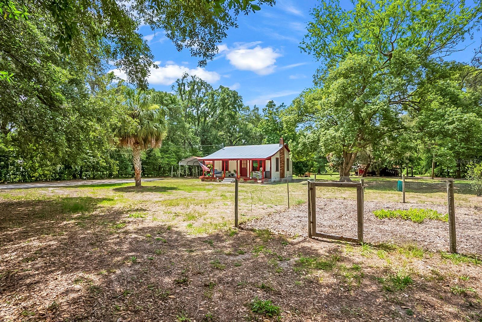 10400 OAK DRIVE