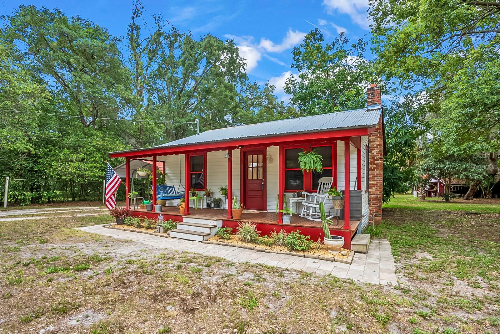10400 OAK DRIVE