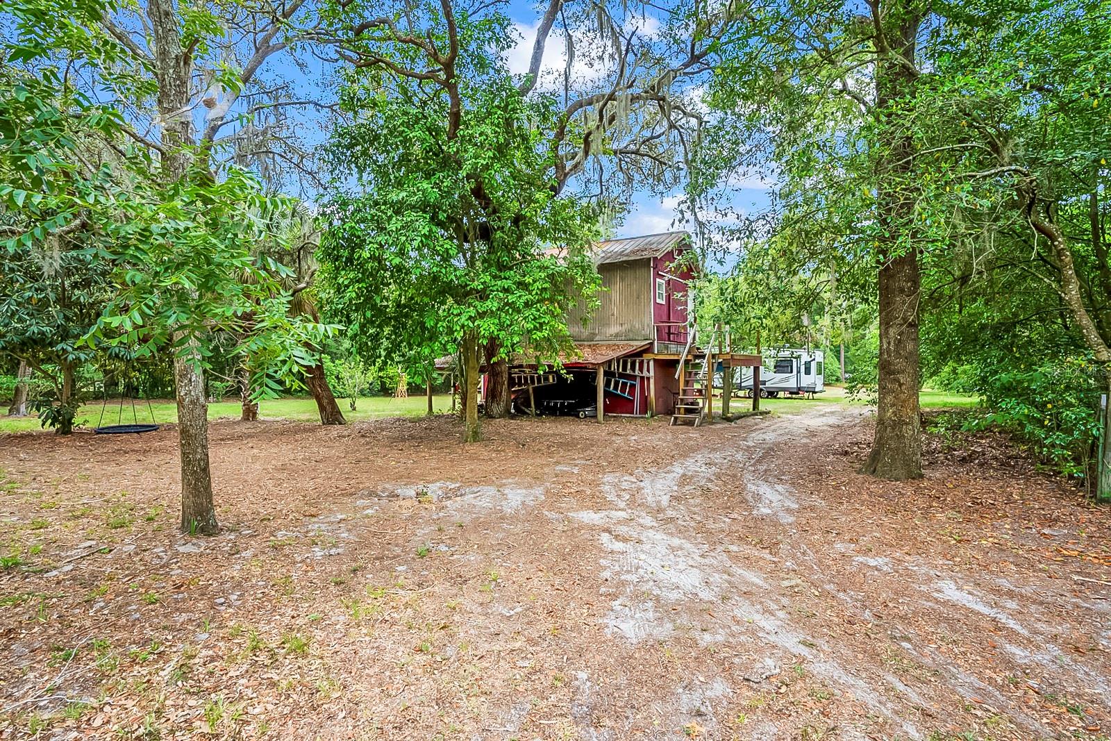 10400 OAK DRIVE