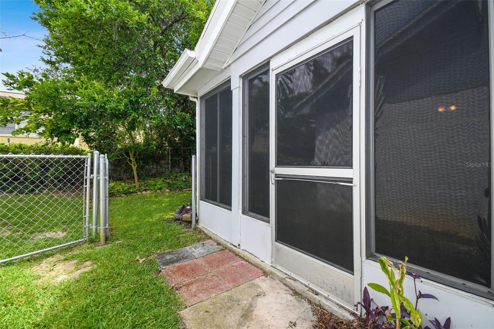 8412 WAGON WHEEL LANE