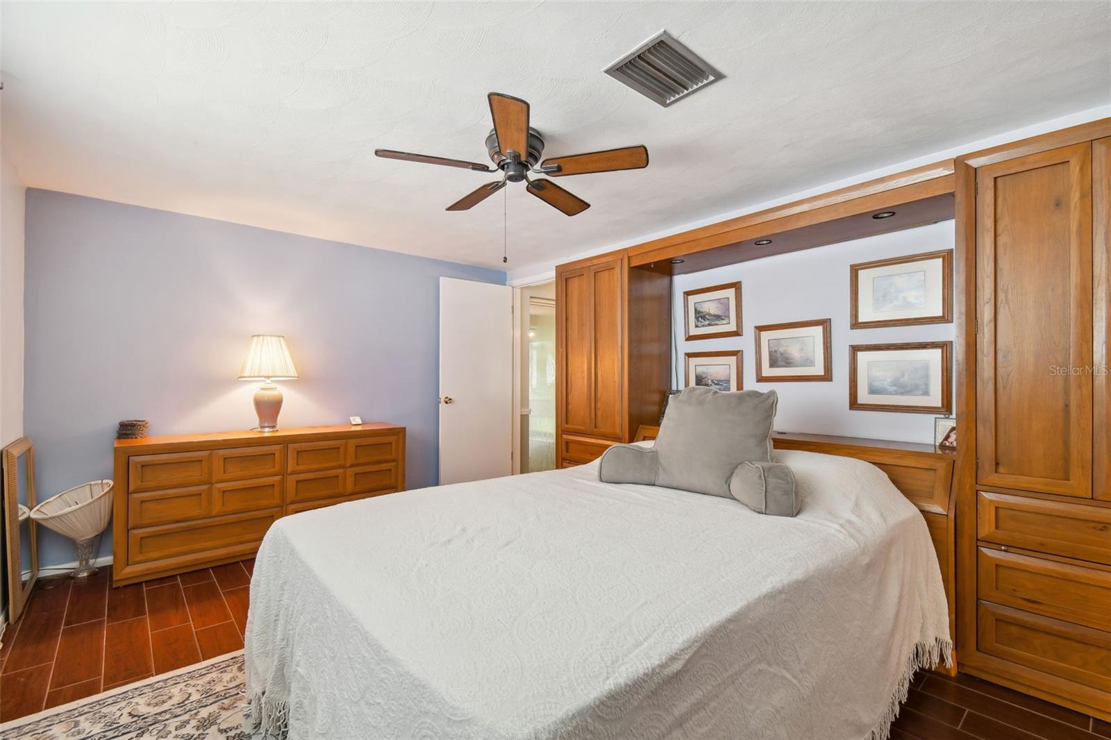 8412 WAGON WHEEL LANE